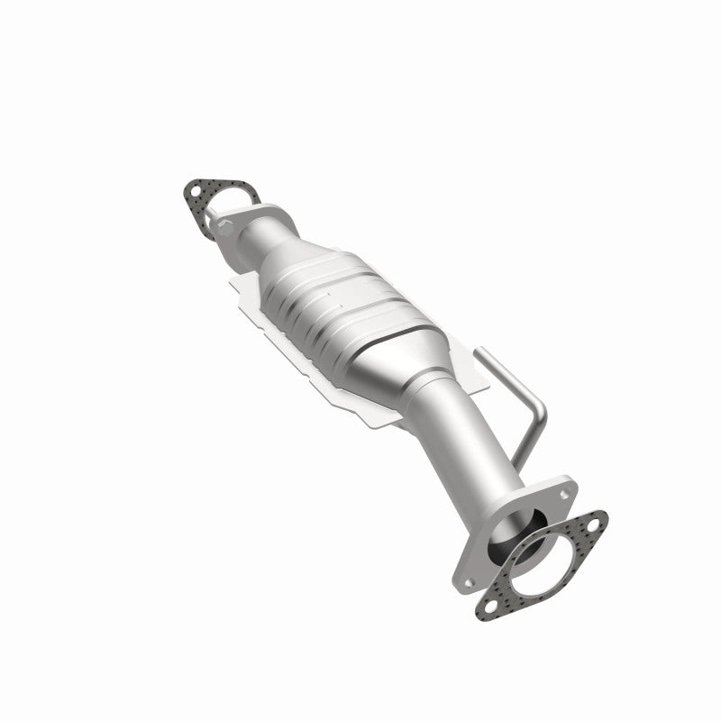 MagnaFlow Direct Fit Catalytic Converter 09-11 GMC Acadia 3.6L