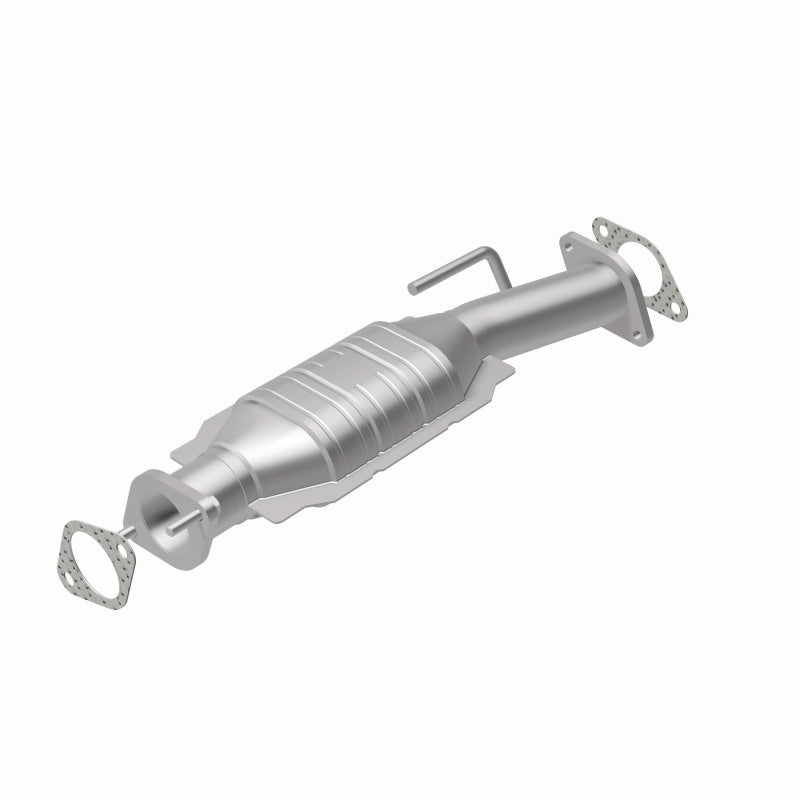 MagnaFlow Direct Fit Catalytic Converter 09-11 GMC Acadia 3.6L