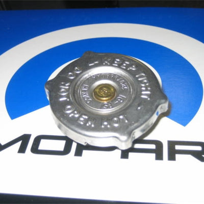 Omix Radiator Cap 16 lbs. Pressure 76-01 Jeep Models