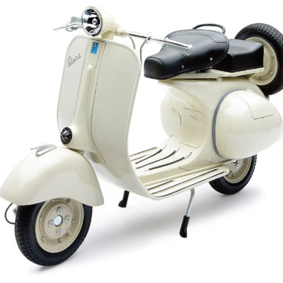 New Ray Toys Vespa 150VLIT/ Scale - 1:6