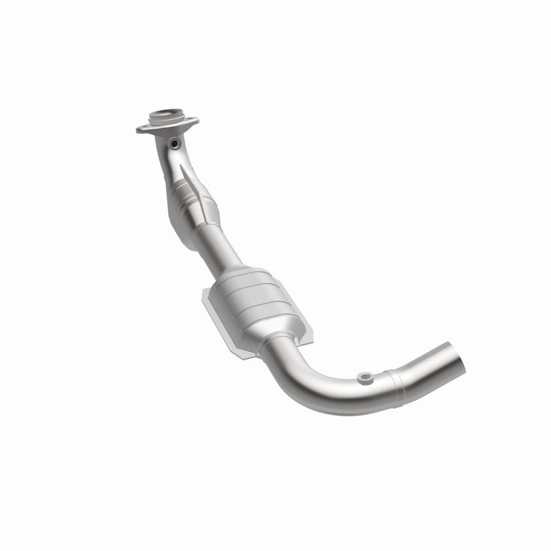 MagnaFlow Direct Fit Catalytic Converter 00-04 Ford E150 4.6L D/S