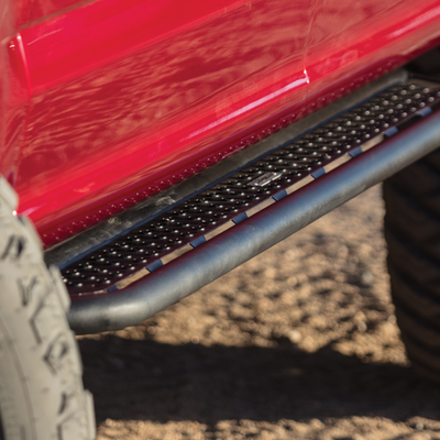 Go Rhino 15-20 Chevy Colorado Dominator Extreme D6 SideSteps Complete Kit w/SideStep + Brkts