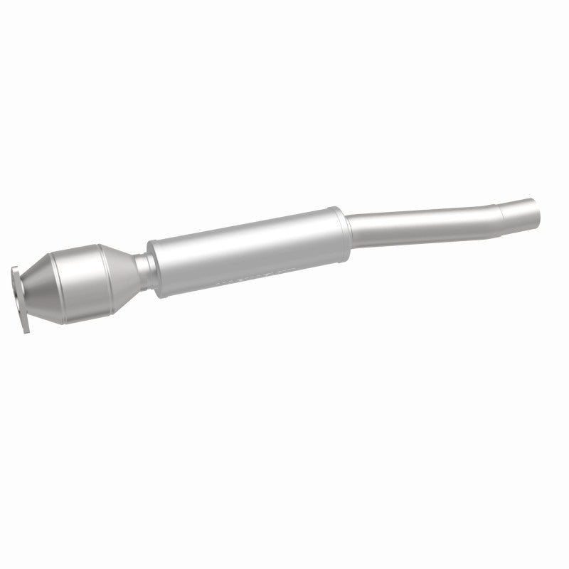 MagnaFlow Direct Fit Catalytic Converter 04/06 VW Phaeton 4.2L Rear Driver Side