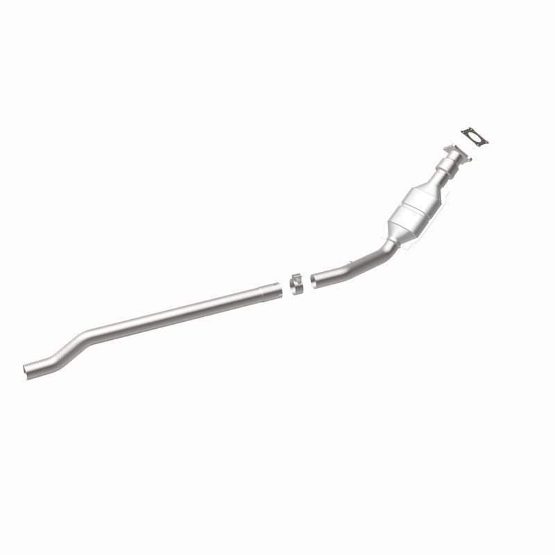 MagnaFlow Direct Fit Catalytic Converter 96-00 Caravan-Voyager 2.4L