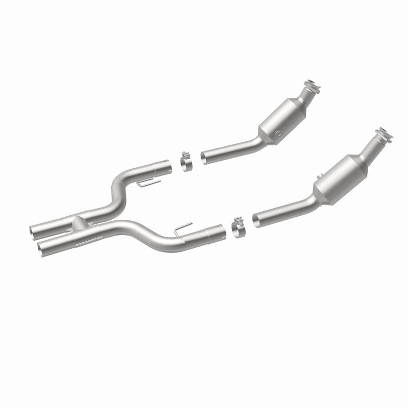 MagnaFlow Direct Fit Catalytic Converter 07-10 Ford Mustang 4.6L