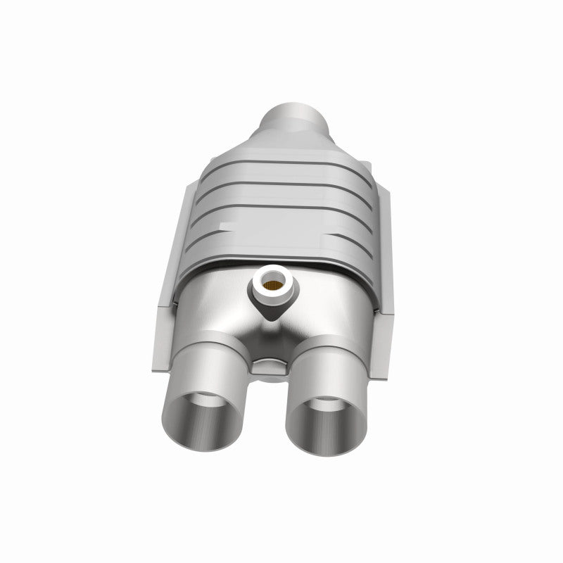 MagnaFlow Universal Catalytic Converter 2.5 inch/2 inch S/D PC2 Rear