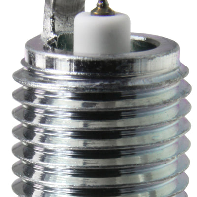 NGK Laser Iridium Spark Plug Box of 4 (ILNAR8B7G)
