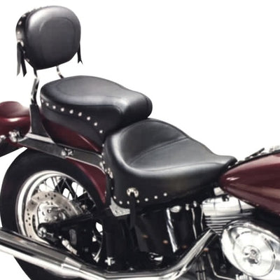 Mustang 84-06 Harley Standard Rear Tire Wide Touring 1PC Seat w/Studs- Black