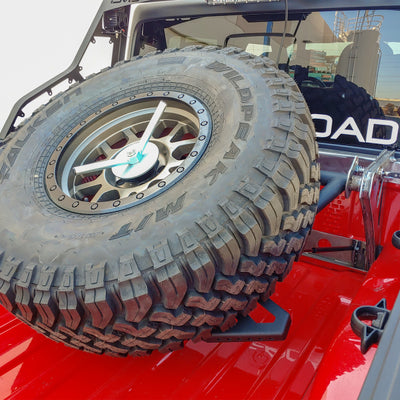 DV8 Offroad 2019+ Jeep Gladiator In-Bed Adjustable Tire Carrier