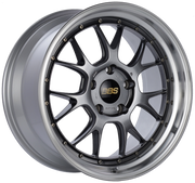 BBS LM-R 19x9.5 5x130 ET40 CB71.6 Diamond Black Center Diamond Cut Lip Wheel