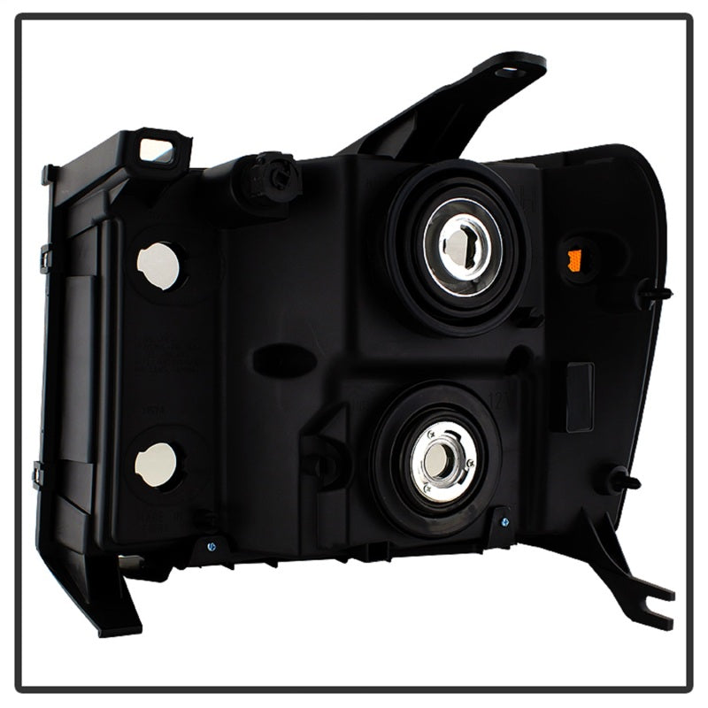 xTune GMC Sierra 07-13 Crystal Headlights Black HD-JH-GSIE07-AM-BK