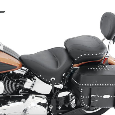 Mustang 06-17 Harley Softail Wide Tire (200mm) Std Touring,Wide Touring Pass Seat w/Studs - Black