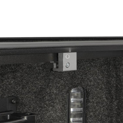 Retrax 99-07 Ford F-250/F-350 Super Duty (Short Bed) Retrax IX