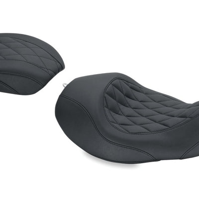Mustang 06-17 Harley Dyna Wide Tripper Forward Solo Seat Diamond Stitch - Black