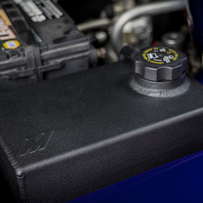 Mishimoto 01-07 Chevy/GMC 6.6L Duramax Degas Tank - Black