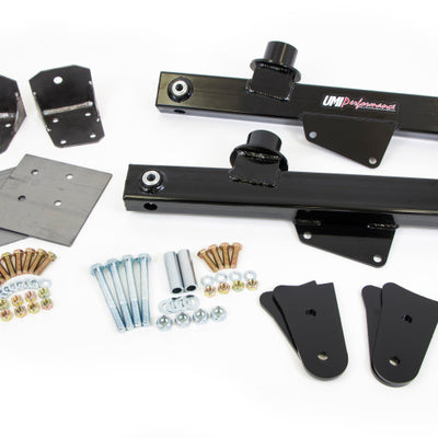 UMI Performance 99-04 Ford Mustang Strip Grip Kit