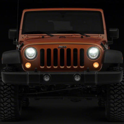 Raxiom07-18 Jeep Wrangler JK LED Halo Projector Headlights- Chrome Housing (Clear Lens)