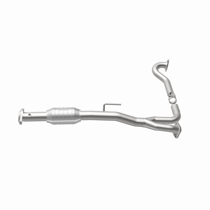 MagnaFlow Direct Fit Catalytic Converter 02-03 Jeep Liberty 3.7L