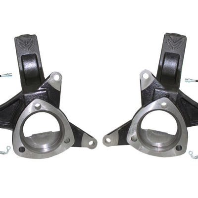 MaxTrac 16-18 GM C1500 2WD 5in Front Lift Spindles w/Extended DOT Compliant Brake Lines